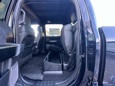 2025 Ford F-150 Platinum®