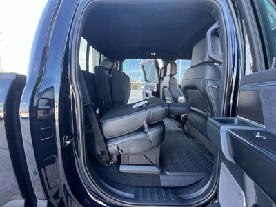 2025 Ford F-150 Platinum®