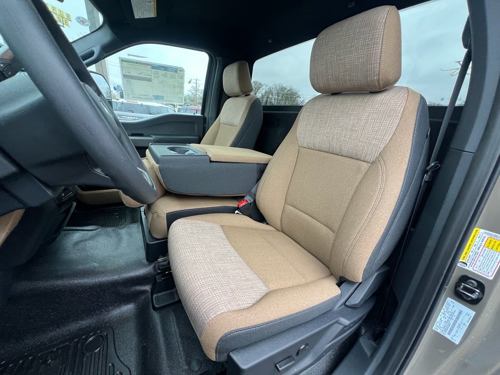 2026 Ford Super Duty F-350® XLT