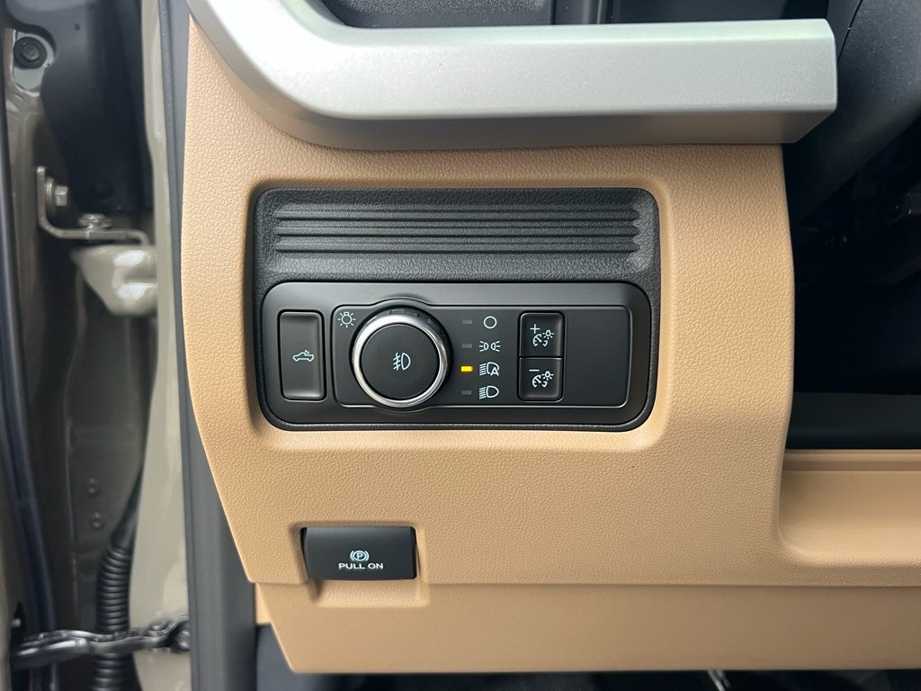 2026 Ford Super Duty F-350® XLT