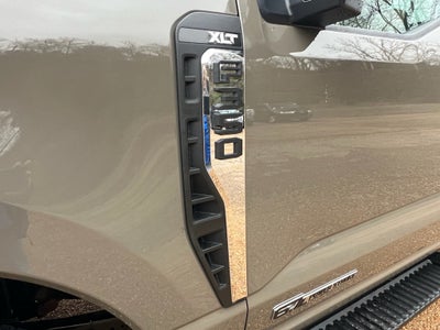 2026 Ford Super Duty F-350® XLT