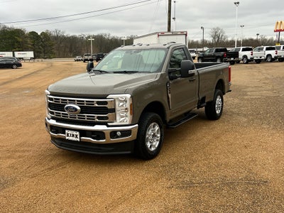 2026 Ford Super Duty F-350® XLT