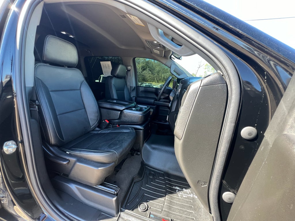 2024 Chevrolet Silverado Custom