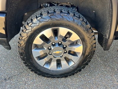 2024 Chevrolet Silverado Custom