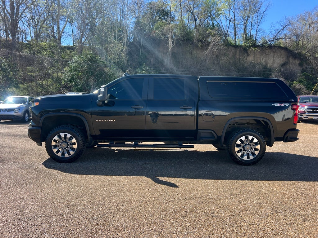 2024 Chevrolet Silverado Custom