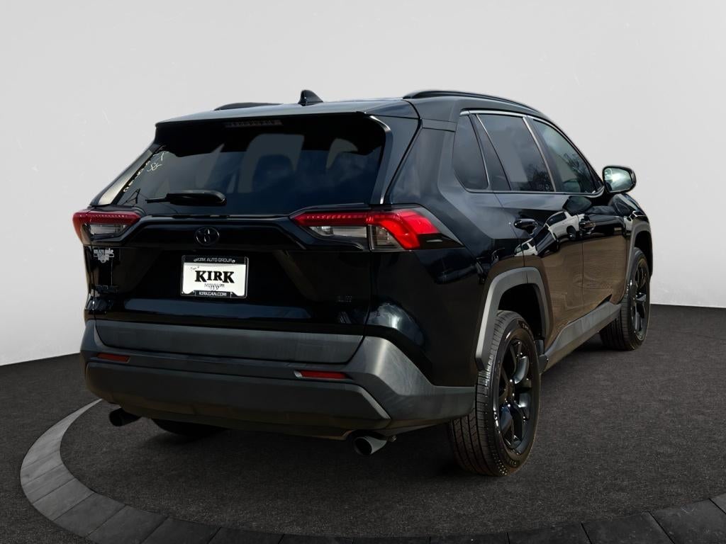 2021 Toyota RAV4 LE