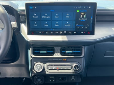 2025 Ford Maverick Lobo™