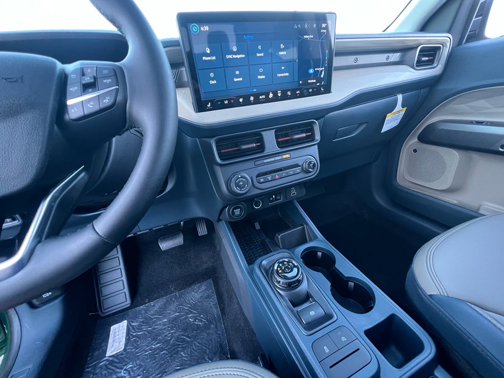 2025 Ford Maverick Lariat®