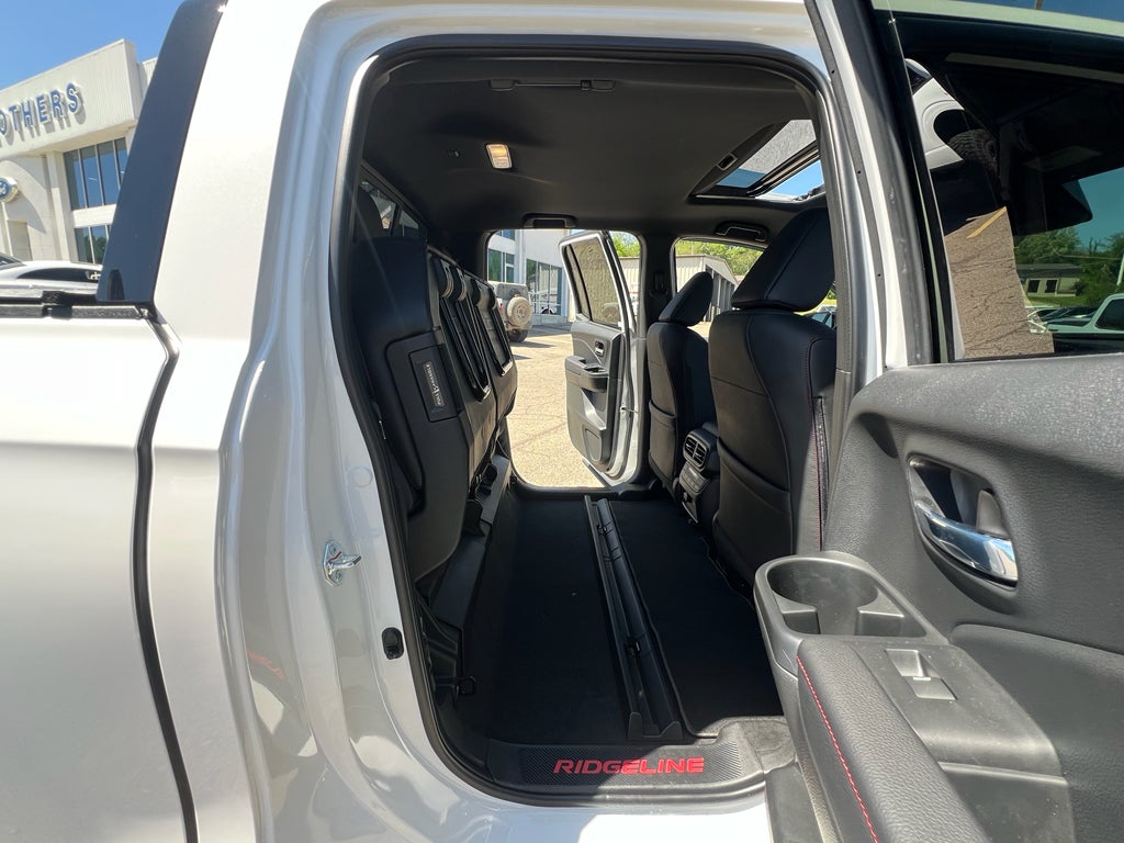 2025 Honda Ridgeline Black Edition