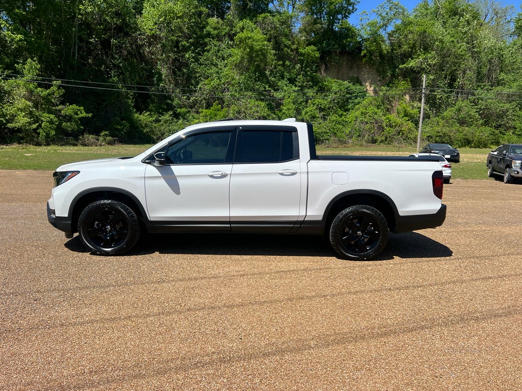 2025 Honda Ridgeline Black Edition