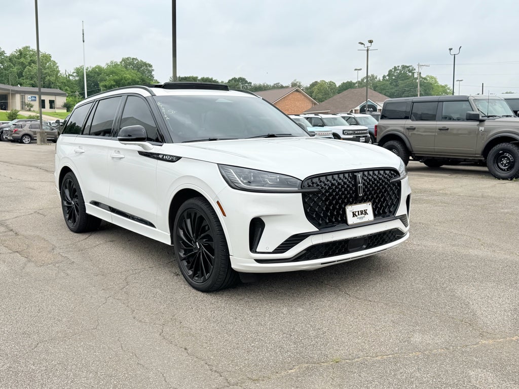 2025 Lincoln Aviator Reserve RWD's photo