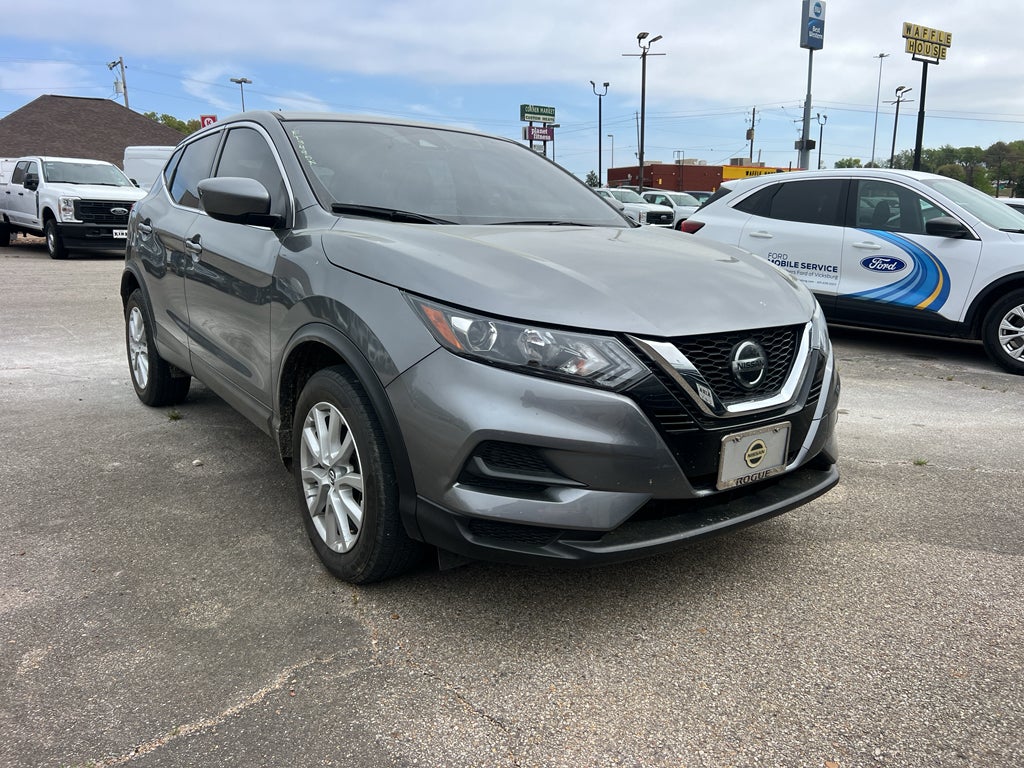 2020 Nissan Rogue Sport S