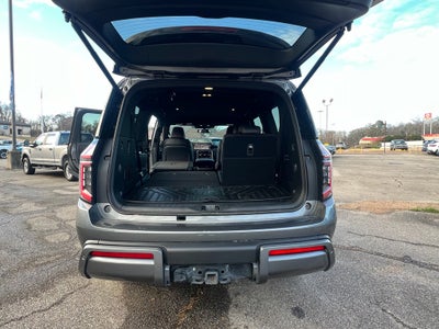 2025 Nissan Armada SL