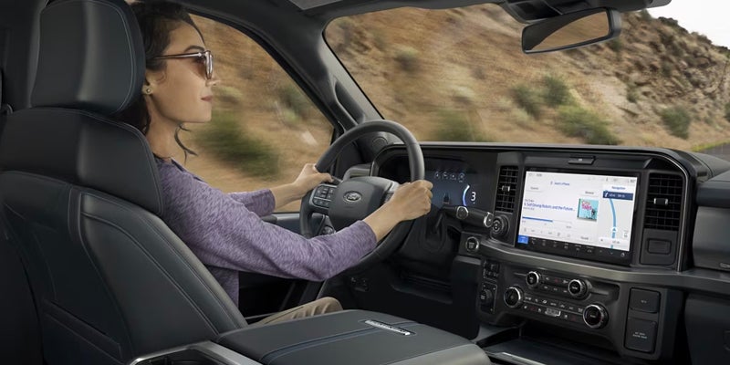 2025 Ford F-550 Inerior