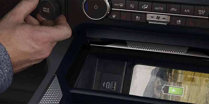 2025 Ford F-550 Interior